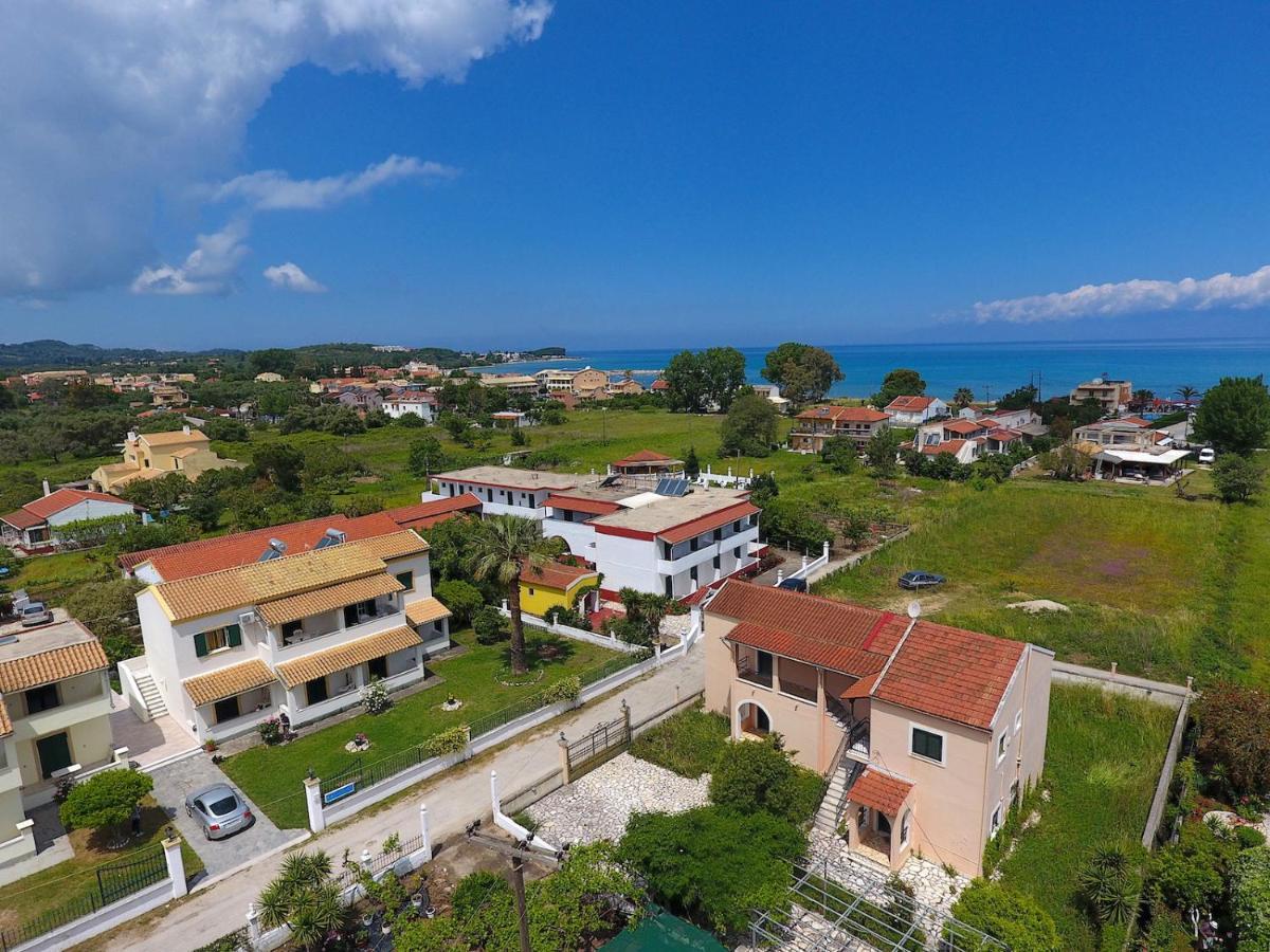 Dolphin Apt & Studios -Next To The Beach Roda  Exterior foto